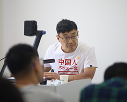 湯家鳳老師講課